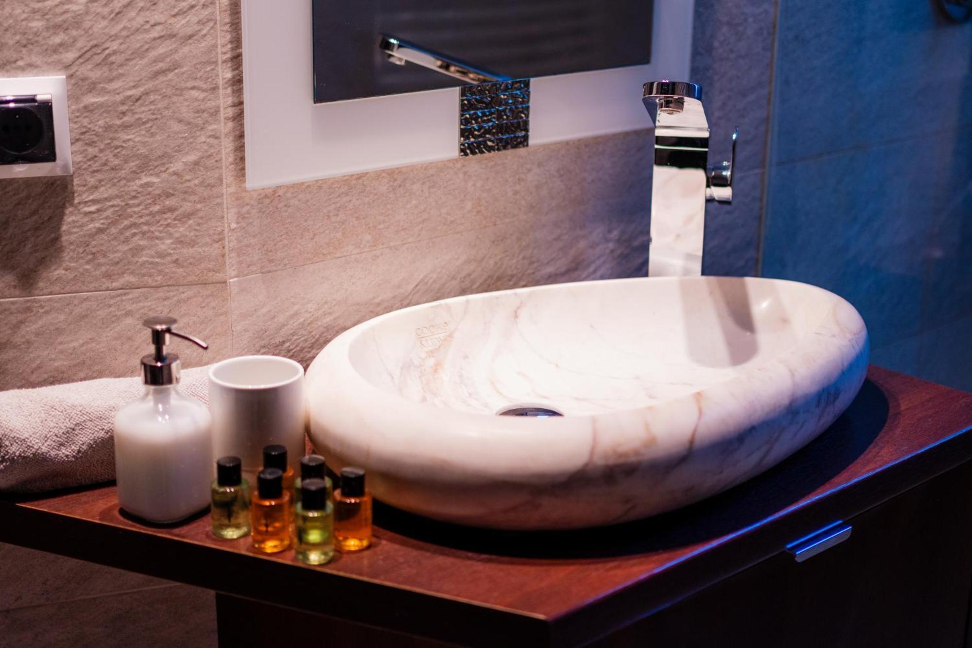 Luna Prestige Suite Krakow Luaran gambar